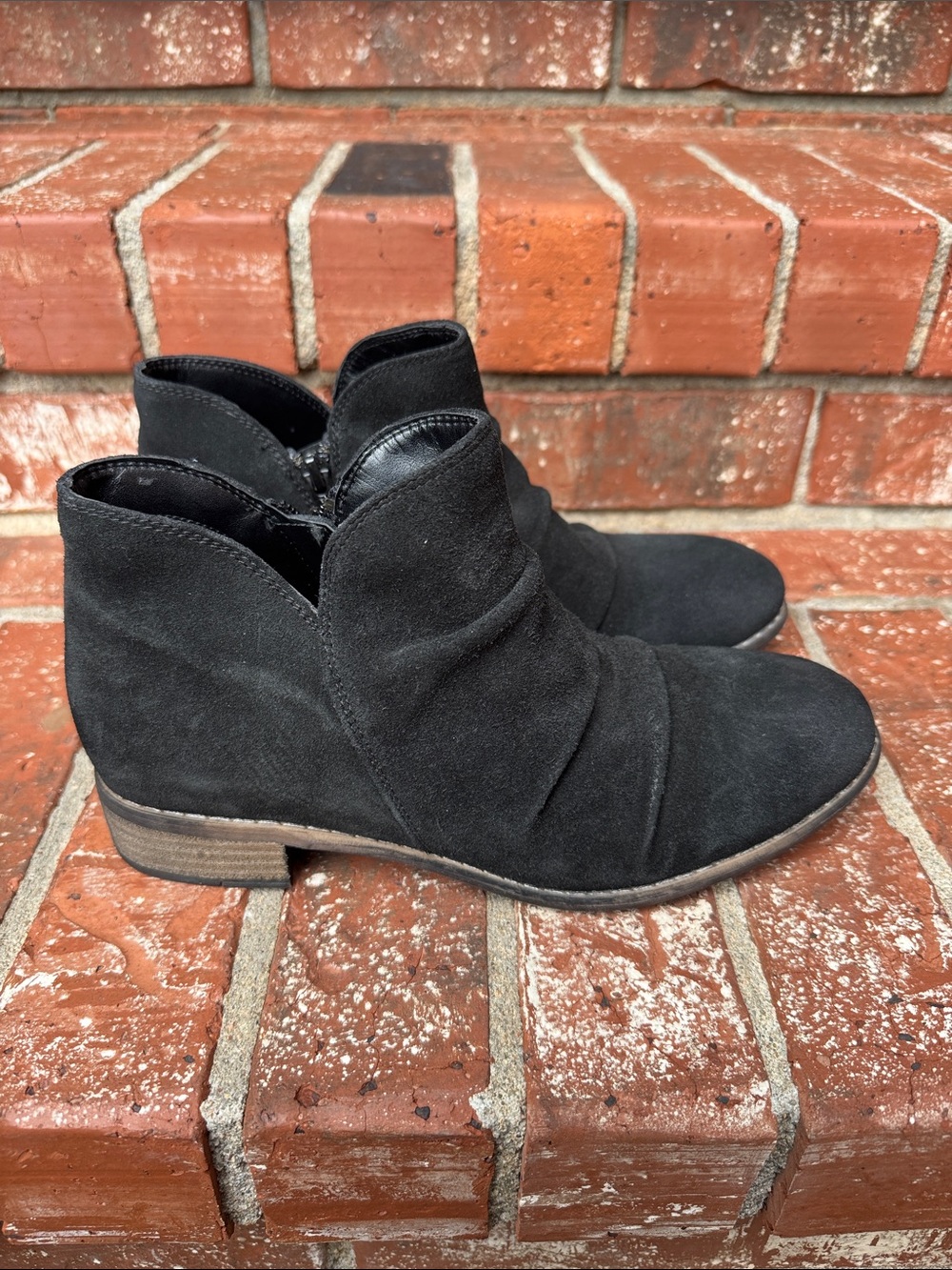 Diba True Black Suede Leather Slouch Ankle Booties Western Women's Size 9
